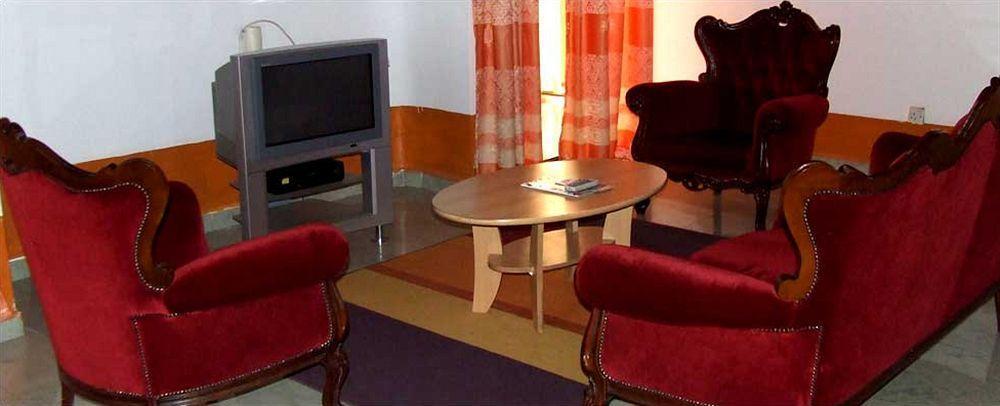 Pink Panther Kumasi Hotel Luaran gambar